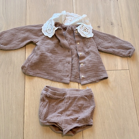 H&M Other - H&M premium cotton gauze set gauze and eyelet collar